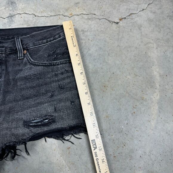 Levis Womens Premium 501 Original Shorts Black Denim Cut Off 32 Waist Distressed - Picture 8 of 12
